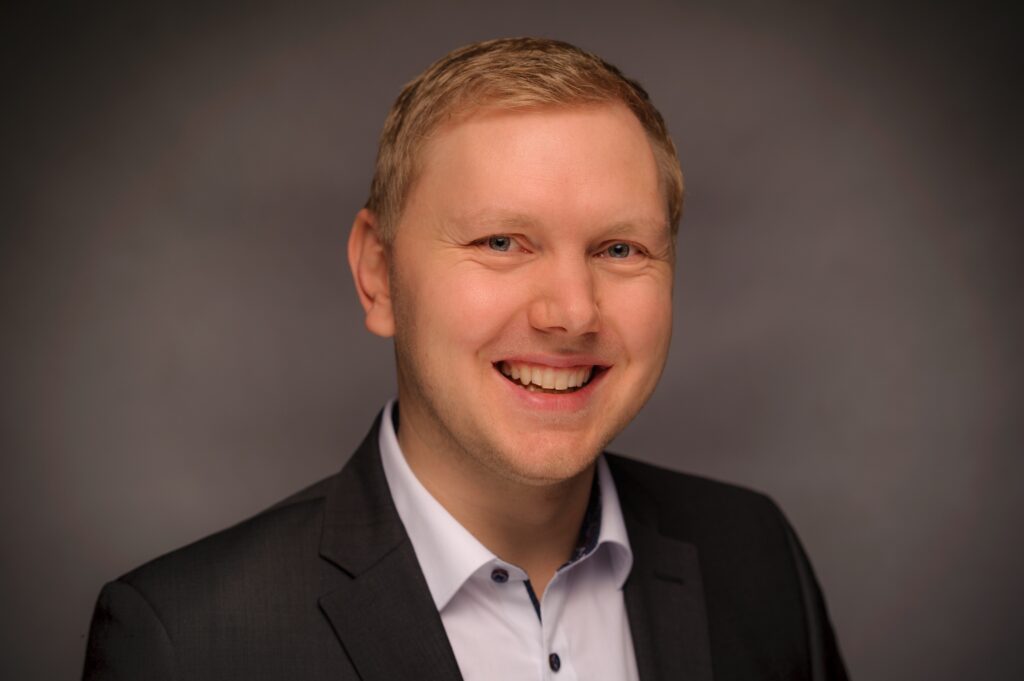 Marc Praschberger Head of Projects Team Axians lbase